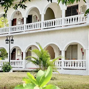 https://summerset-village.comcaribbean.com